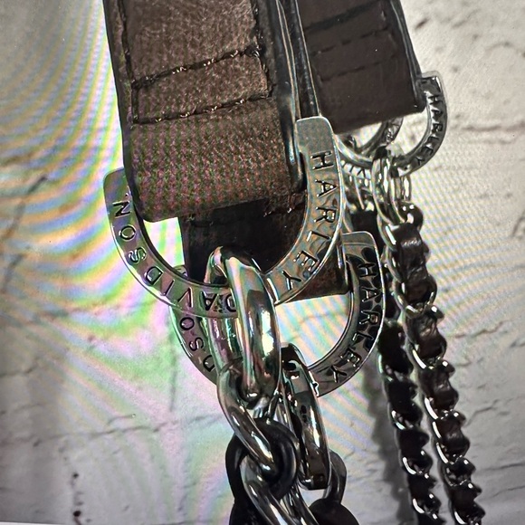 HARLEY DAVIDSON LEATHER CROSSBODY BAG, TURQUOISE LOGO EMBLEM - Picture 6 of 9